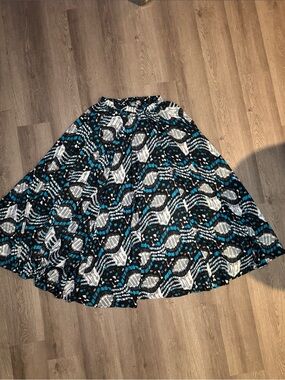 Magic Black, White & Teal Circle Skirt